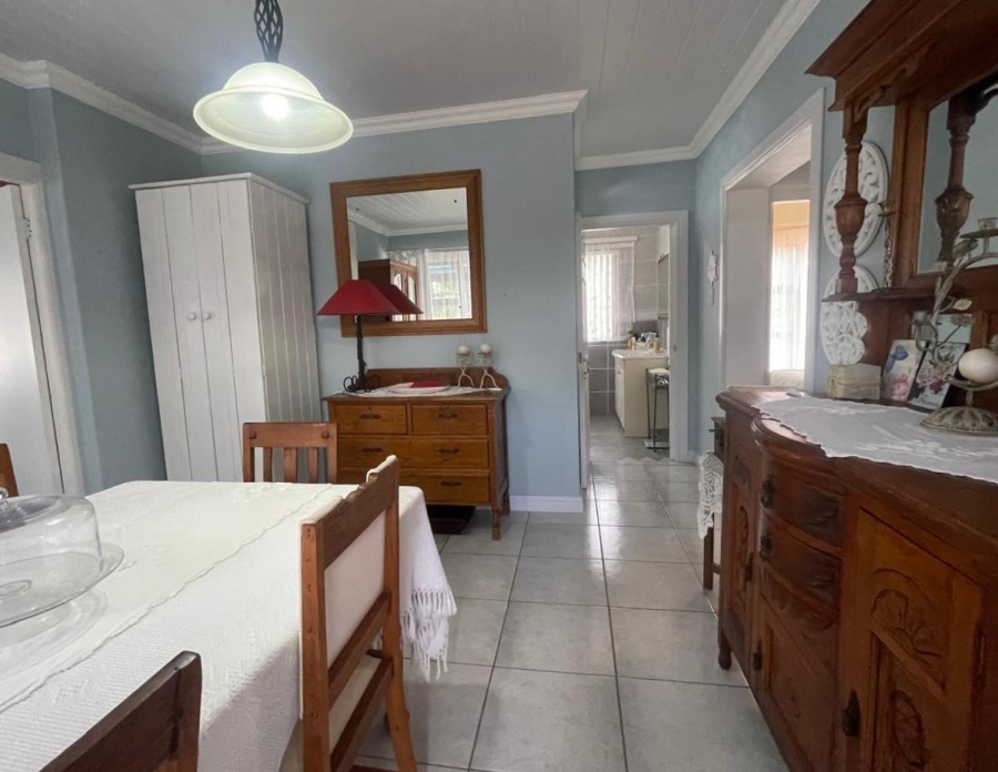 4 Bedroom Property for Sale in Hartenbos Heuwels Western Cape